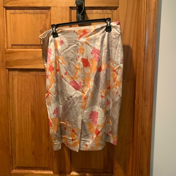 Ann Taylor Floral Print Silk Skirt - Picture 3 of 5
